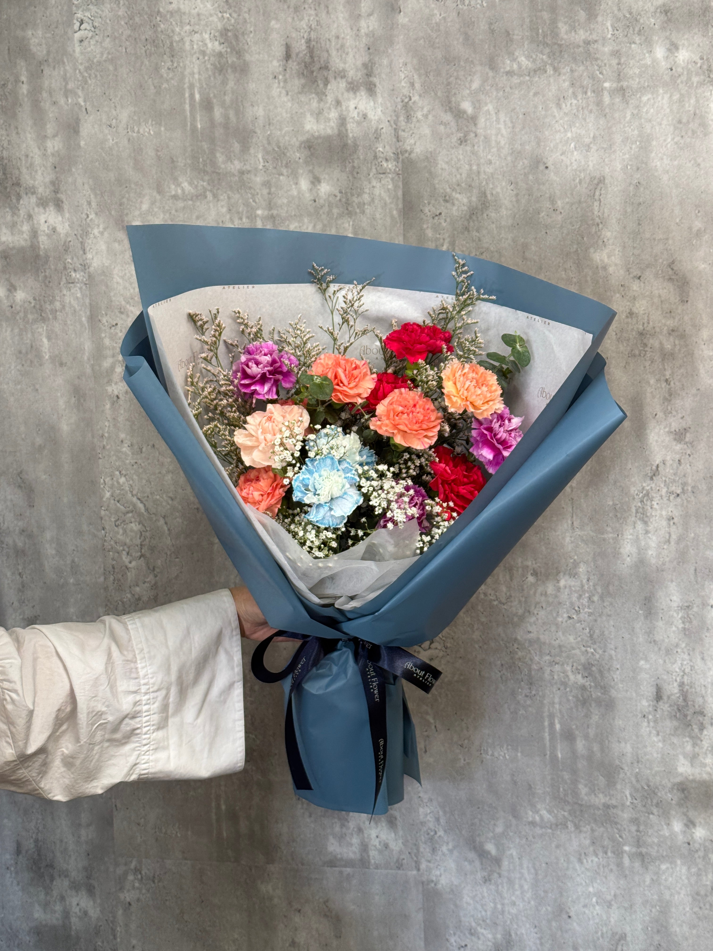 AF-186 Carnation Bouquet