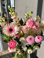 AC-005  About Flower Vase Arrangement